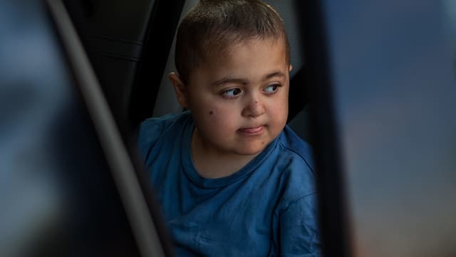 Muhi – Ein Kind zwischen den Fronten Muhi – Ein Kind zwischen den Fronten