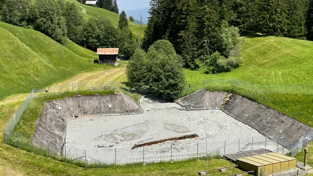 Da l'autra vart dal mir Da l'autra vart dal mir