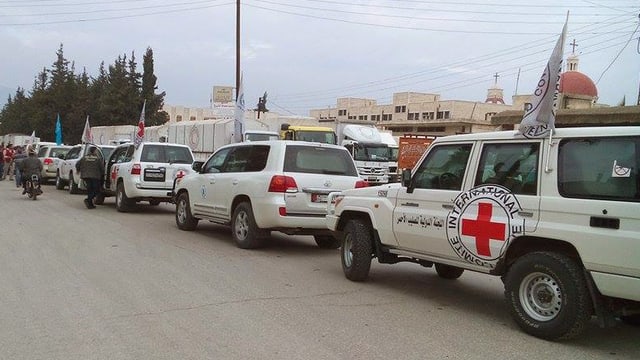 IKRK-Auto in Syriem im Einsatz. IKRK-Auto in Syriem im Einsatz.