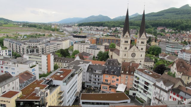 Blick auf die Stadt olten mit der Martinskirche Blick auf die Stadt olten mit der Martinskirche