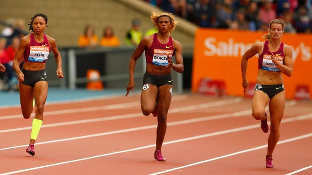 Allyson Felix, Blessing Okagbare und Dafne Schippers (von links) sprinten. Allyson Felix, Blessing Okagbare und Dafne Schippers (von links) sprinten.