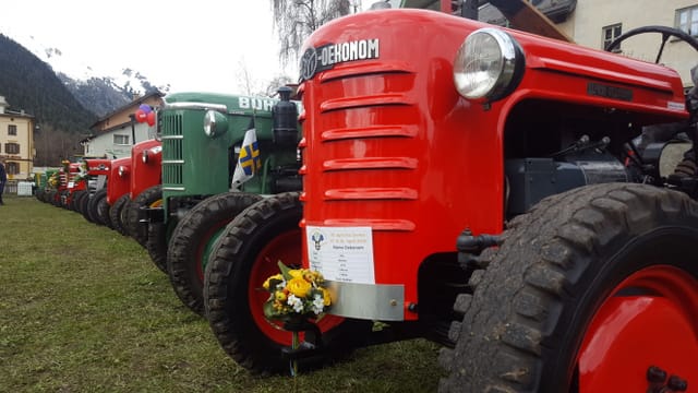 Traktors.