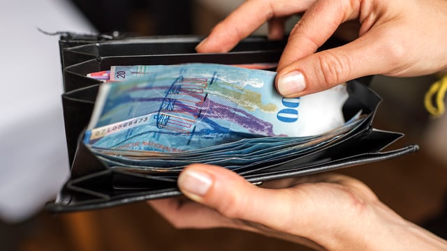 Eine Geldbörse. Eine Geldbörse.