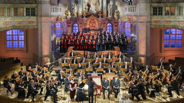 Video «Musik zum Advent mit Regula Mühlemann und Sonya Yoncheva» abspielen Video «Musik zum Advent mit Regula Mühlemann und Sonya Yoncheva» abspielen