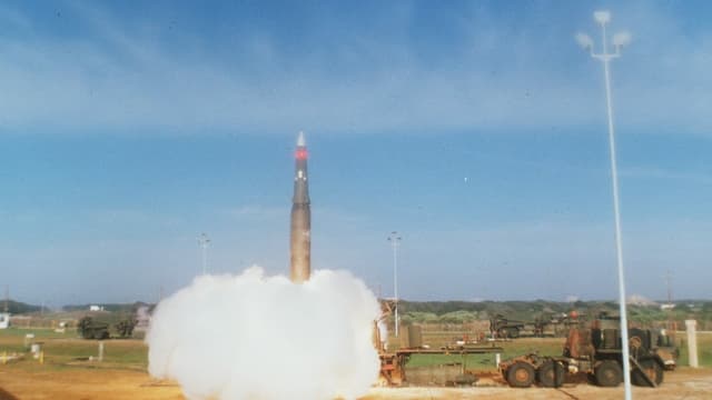 startende Pershing II-Rakete startende Pershing II-Rakete