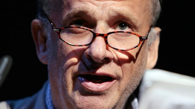 Nahaufnahme von Luc Bondy. Nahaufnahme von Luc Bondy.