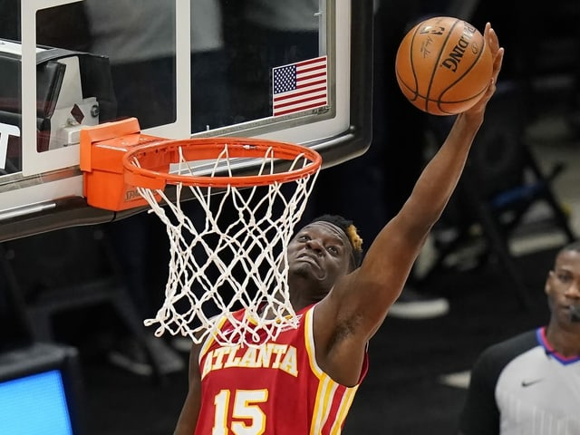 Clint Capela. Clint Capela.