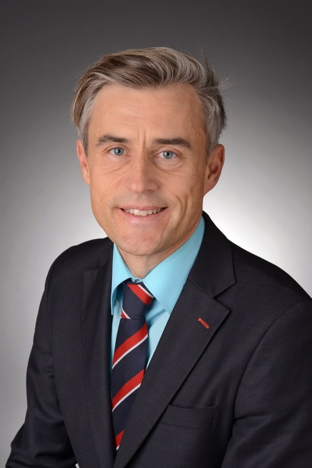 Ein Mann. Ein Mann.