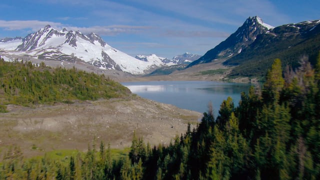 Video «Wildnis Nordamerika – Vom Wasser umgeben (4/5)» abspielen Video «Wildnis Nordamerika – Vom Wasser umgeben (4/5)» abspielen
