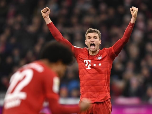 Bayerns Thomas Müller jubelt.