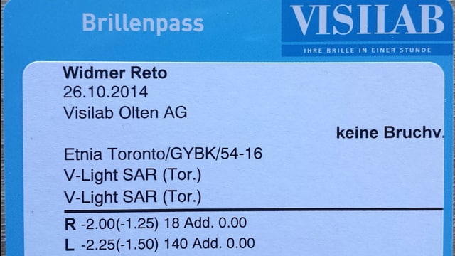 Wie waren doch gleich die aktuellen Korrekturwerte? Der Scan des Brillenpasses klärt auf. Wie waren doch gleich die aktuellen Korrekturwerte? Der Scan des Brillenpasses klärt auf.