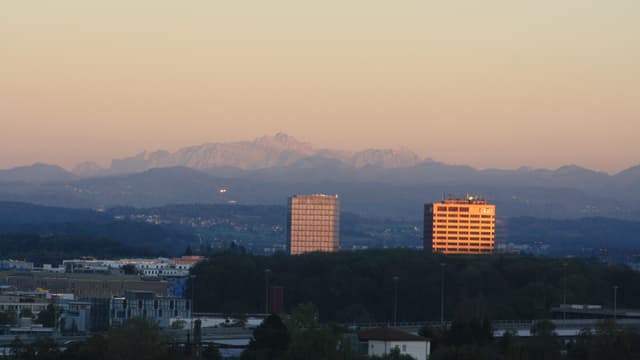 Ende Oktober 2014 war der Säntis immer noch aper. Ende Oktober 2014 war der Säntis immer noch aper.