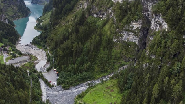 Blick auf die Parlitobelschlucht. Blick auf die Parlitobelschlucht.