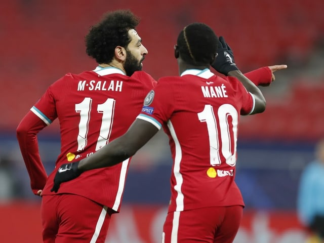 Die Torschützen Mohamed Salah und Sadio Mané. Die Torschützen Mohamed Salah und Sadio Mané.