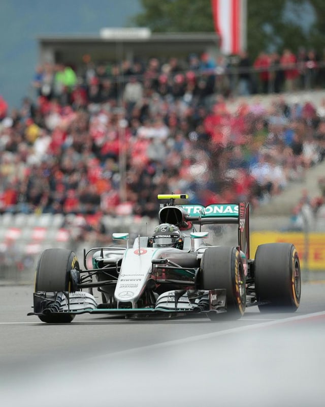 Rosberg en ses Mercedes durant la cursa. Rosberg en ses Mercedes durant la cursa.