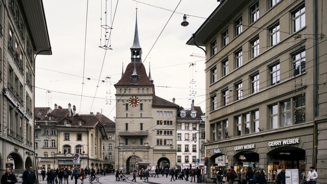 Der Berner Käfigturm in der Bildmitte. Der Berner Käfigturm in der Bildmitte.