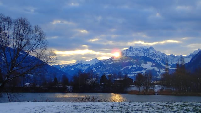 Blick von Weesen über den Walensee. Blick von Weesen über den Walensee.