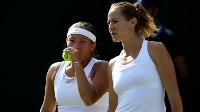 Tara Moore und Conny Perrin. Tara Moore und Conny Perrin.