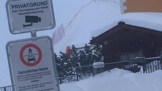 Tgi che passa qua po vegnir punì. Tgi che passa qua po vegnir punì.