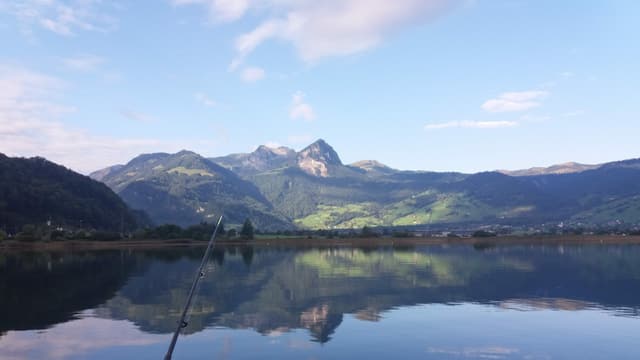 Am Samstagmorgen war es am Sarnersee noch sonnig. Am Samstagmorgen war es am Sarnersee noch sonnig.