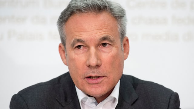 SVP-Fraktionschef Adrian Amstutz. SVP-Fraktionschef Adrian Amstutz.