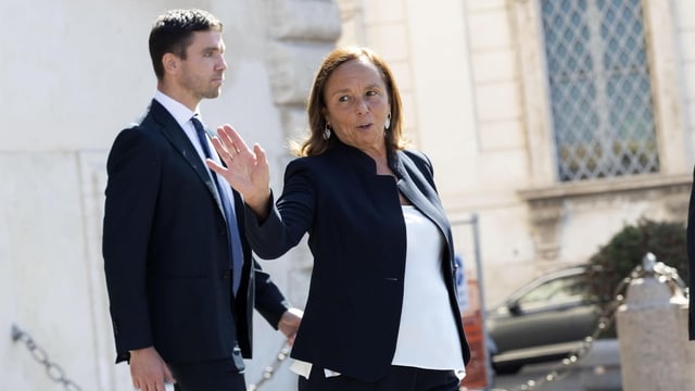 Italiens neue Innenministerin Luciana Lamorgese verlässt nach der Vereidigung den Quirinalspalast in Rom. Italiens neue Innenministerin Luciana Lamorgese verlässt nach der Vereidigung den Quirinalspalast in Rom.