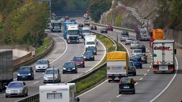 Solothurner Regierung hält an Ausbau von A1 fest