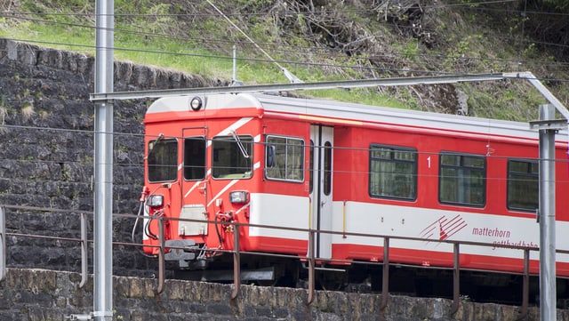 Zug der Matterhorn-Bahn. Zug der Matterhorn-Bahn.
