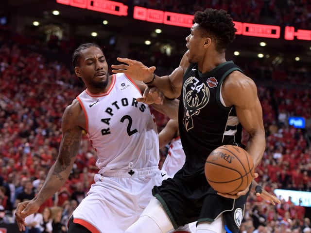 Kawhi Leonard gewinnt das Duell der Superstars gegen Giannis Antetokounmpo. Kawhi Leonard gewinnt das Duell der Superstars gegen Giannis Antetokounmpo.