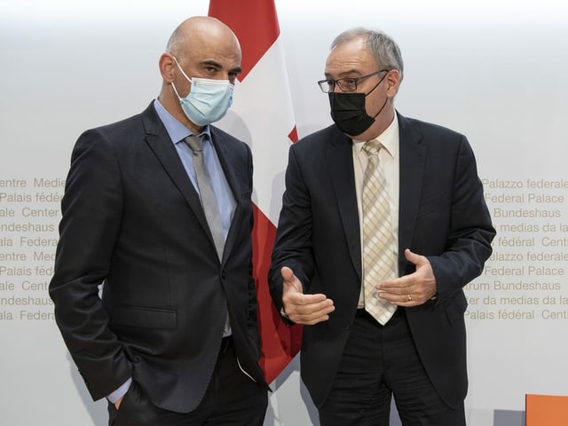 Die Bundesräte Alain Berset und Guy Parmelin. Die Bundesräte Alain Berset und Guy Parmelin.