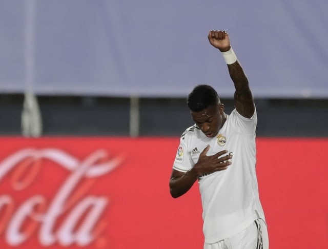 Vinicius. Vinicius.