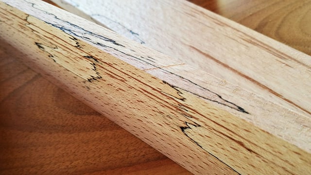 Zeichnung im Holz Zeichnung im Holz