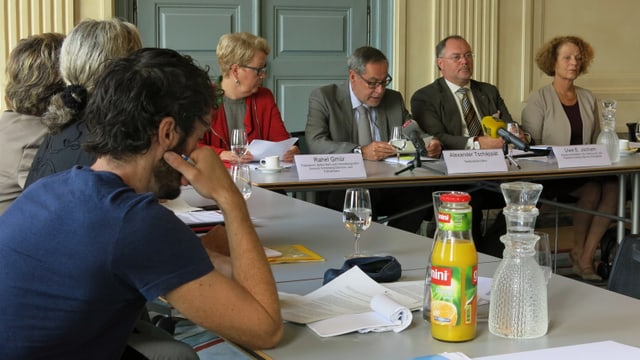 Medienkonferenz mit Stadtpräsident Medienkonferenz mit Stadtpräsident