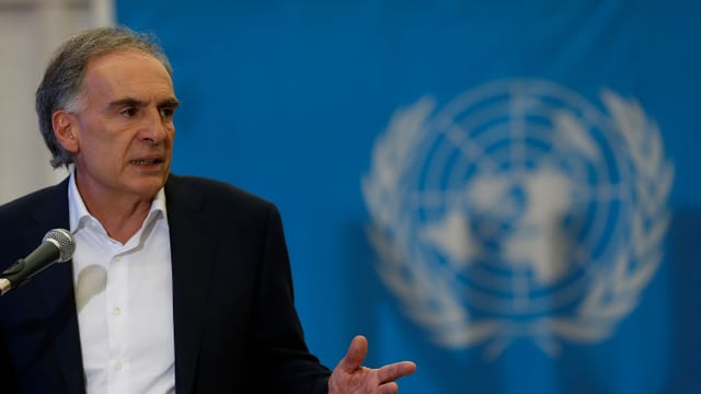 Jean Arnault. Jean Arnault.