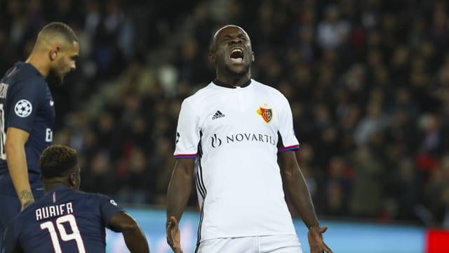 Basels Seydou Doumbia verzweifelt. Basels Seydou Doumbia verzweifelt.