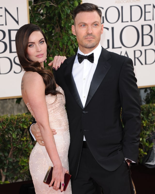 Megan Fox und Brian Austin Green posieren für die Fotografen. Megan Fox und Brian Austin Green posieren für die Fotografen.