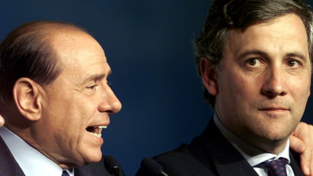 Berlusconi umarmt Tajani. Berlusconi umarmt Tajani.