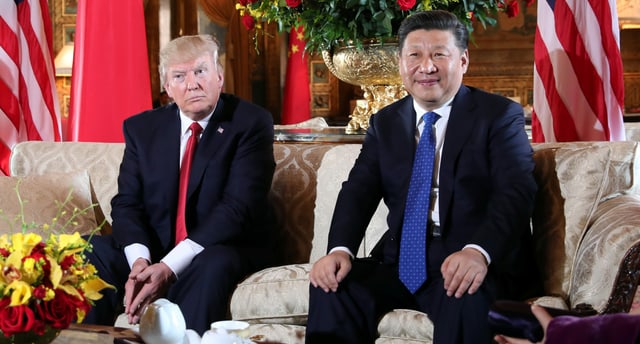 Trump und Xi posieren. Trump und Xi posieren.