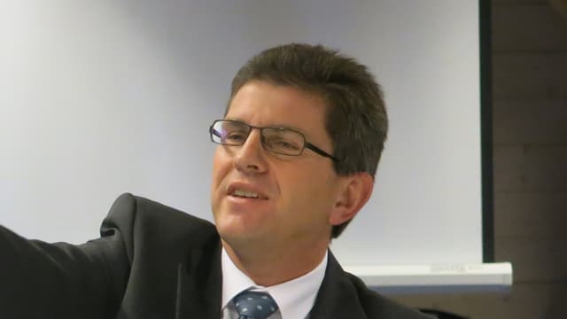 Bieler Stadtpräsident Fehr bedauert Sputnik-Konkurs (27.11.2014)