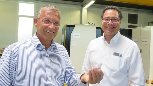 Posalux-CEO René Stössel mit Entwicklungschef Marco Nadalin Posalux-CEO René Stössel mit Entwicklungschef Marco Nadalin