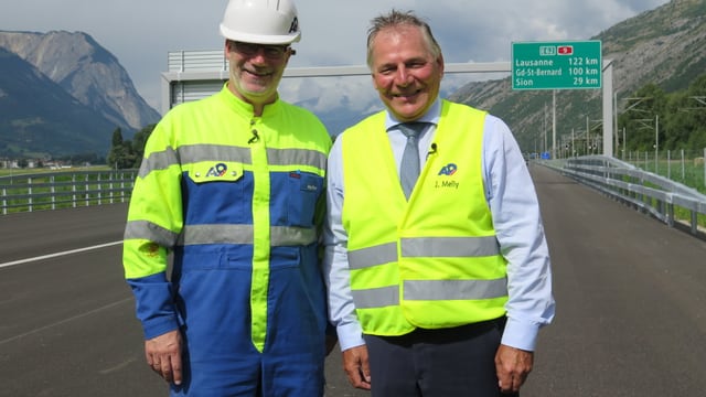 Martin Hutter und Jacques Melly auf der Autobahn A9. Martin Hutter und Jacques Melly auf der Autobahn A9.