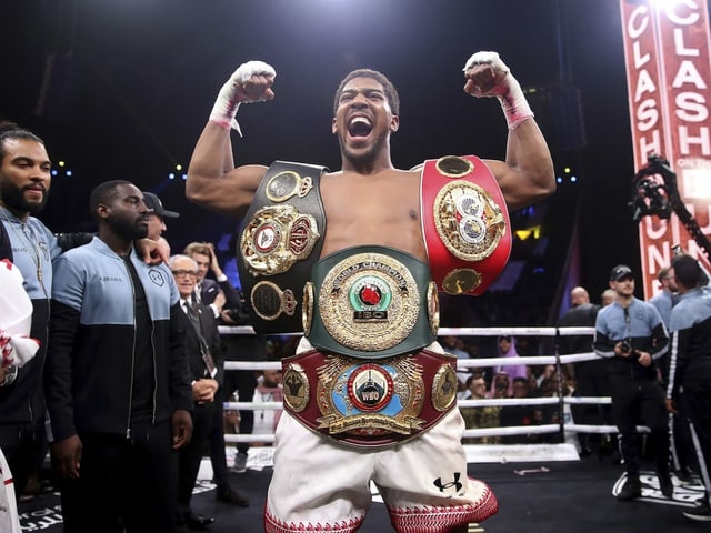 Anthony Joshua jubelt Anthony Joshua jubelt