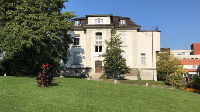 Erstes Spitalgebäude Bülach von aussen Erstes Spitalgebäude Bülach von aussen