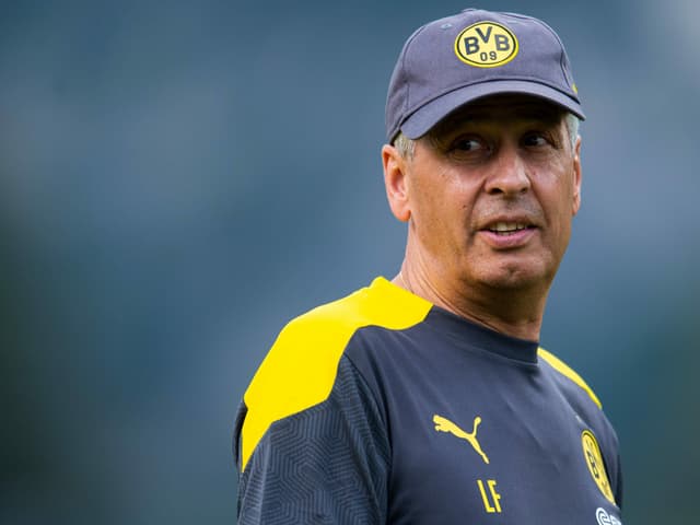 Lucien Favre. Lucien Favre.