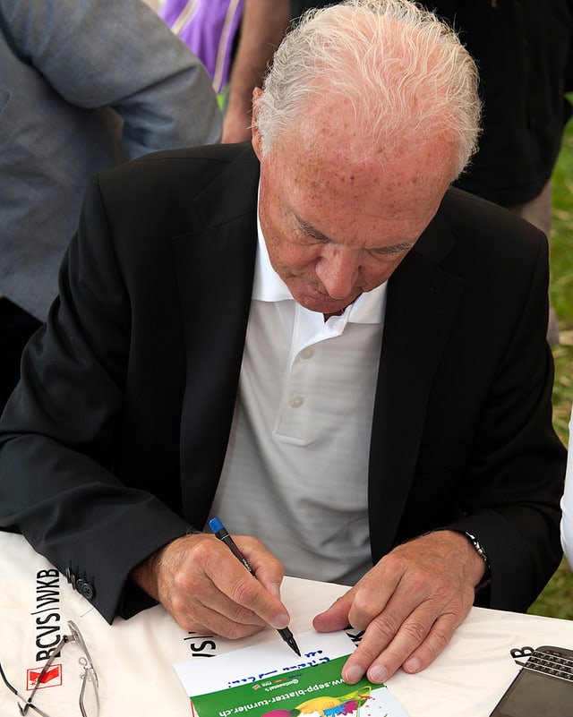 Franz Beckenbauer. Franz Beckenbauer.