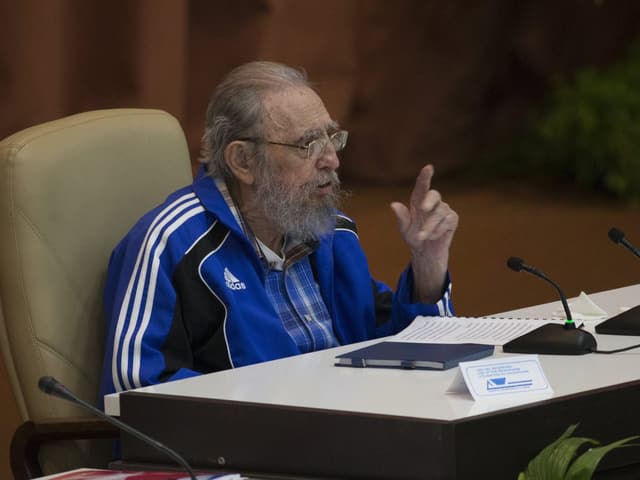 Fidel Castro am Parteikongress in Kuba Fidel Castro am Parteikongress in Kuba
