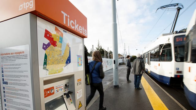 Ein Billettautomat der TPG (Transports Publics Genevois) Ein Billettautomat der TPG (Transports Publics Genevois)