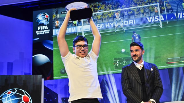 Der Däne Mohamed Al-Bacha gewinnt den FIWC 2016. Der Däne Mohamed Al-Bacha gewinnt den FIWC 2016.