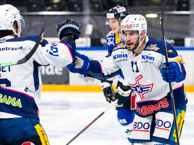EHC KLoten steht in den Playoffs EHC KLoten steht in den Playoffs