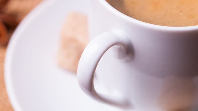 Ein Tasse Café Crème in Nahaufnahme. Ein Tasse Café Crème in Nahaufnahme.